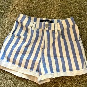 Express shorts